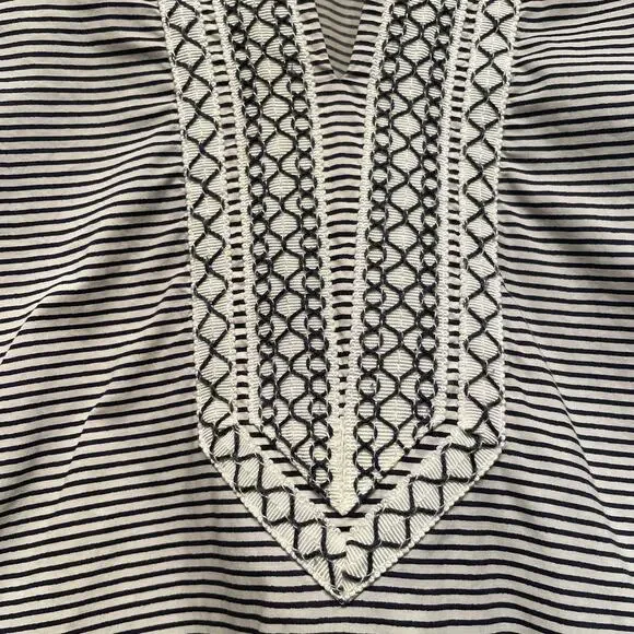 Tory Burch Tunic Dress 4Nautical Stripe Embroidered Shift Preppy Coastal $345 Tory Burch Tunic Dress 4Nautical Stripe Embroidered Shift Preppy Coastal $345